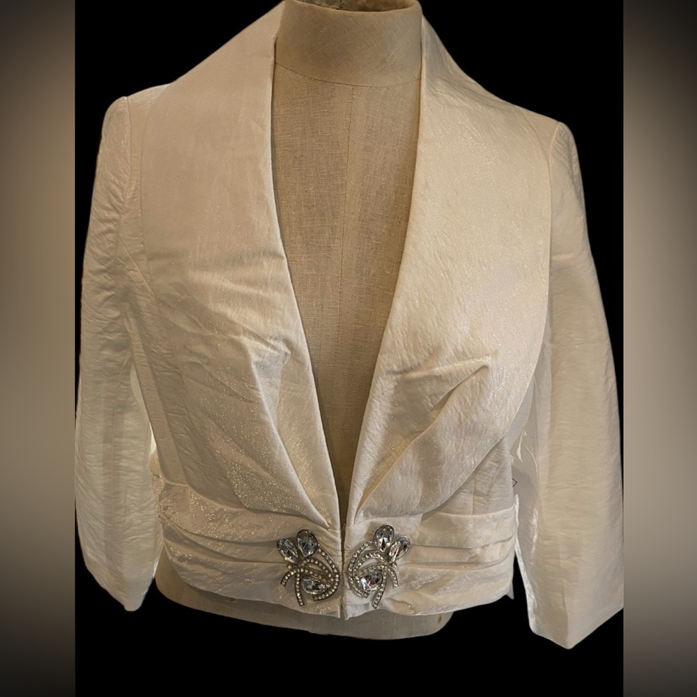 Elegant Cream Jacket with Embellished Detail